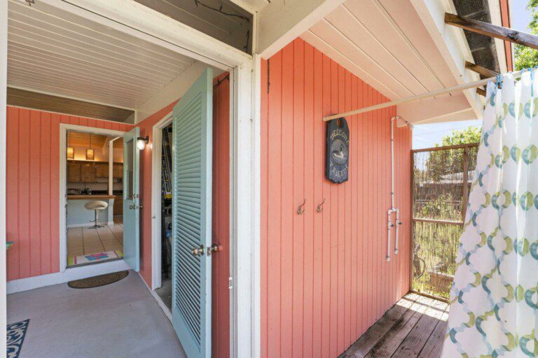 Hommati.com 5144 12th Ave S FL 04 22 2022 8 scaled