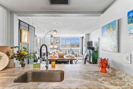 55404 377329 RUdQewmAR2kLJV0cU9HfrOJK8R323vXHd7BwKiGcrZA 67ec511c81300.jpg