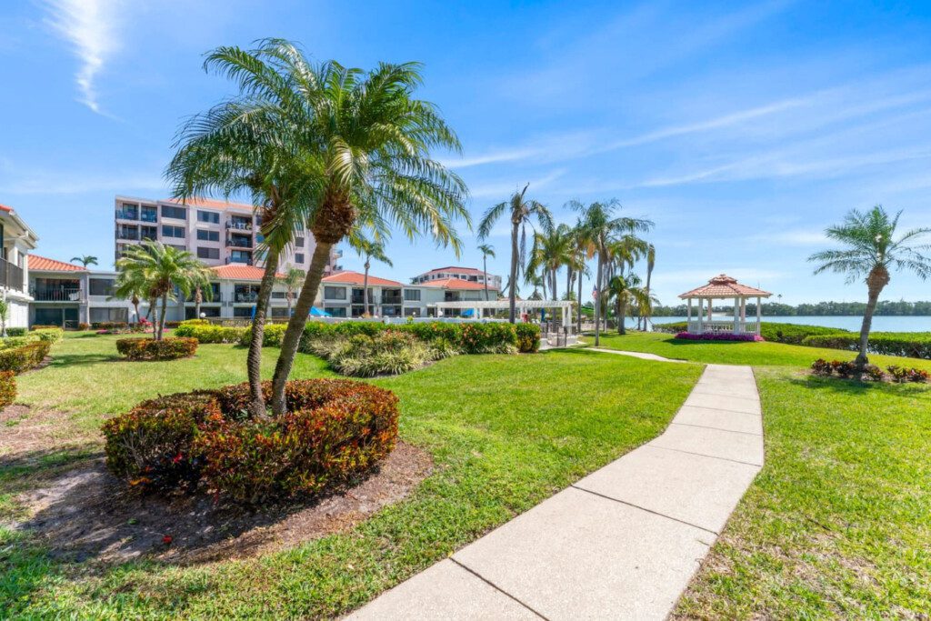 55404 377329 laQslzNaJVBrvsvZXuszQKej8UYYL6QY2LQ NbNu1bw 67ec5118d3fb0.jpg