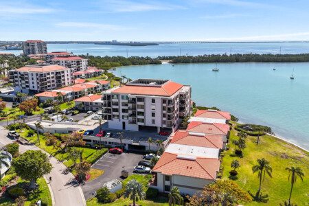 55404 377329 XmMgmurT 8FfaRv8HGjZ5f2WccUz4BjTfooYD13g P8 67ec512592636.jpg