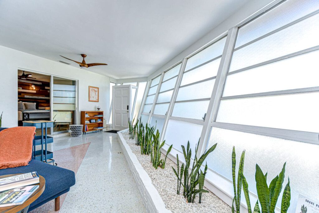 55404 484813 Dz0nDYC0u6HdW4w5HOra8HYFsCzeEoZsS1mXg5IiH E 698649b2ade8d.jpg